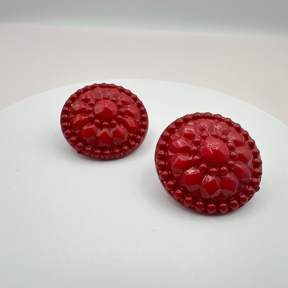 Vintage 90s Red Round Stud Earrings Retro Women's Classic Fashion Jewelry